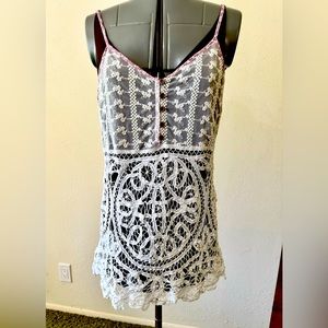 BKE Lace over blouse, top, layering piece. White, light blue, lavender trim. S